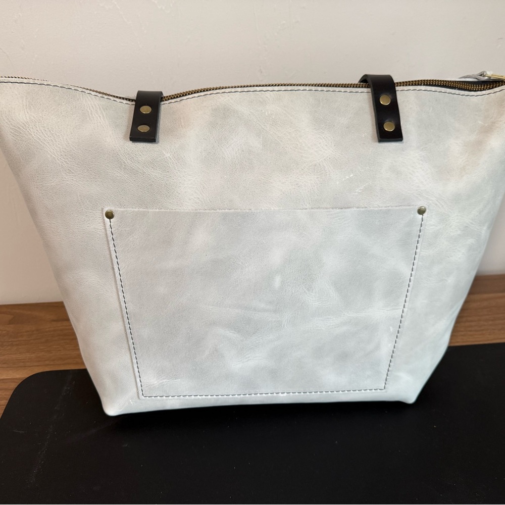Portland Leather New Groupie Grey Tote with black handles ~Unicorn~